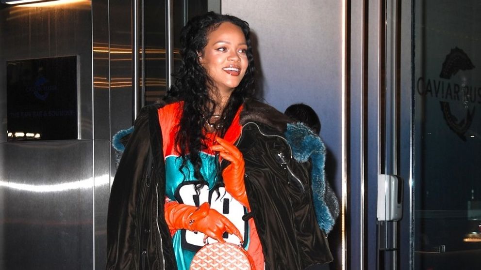 Rihanna je tehotná!