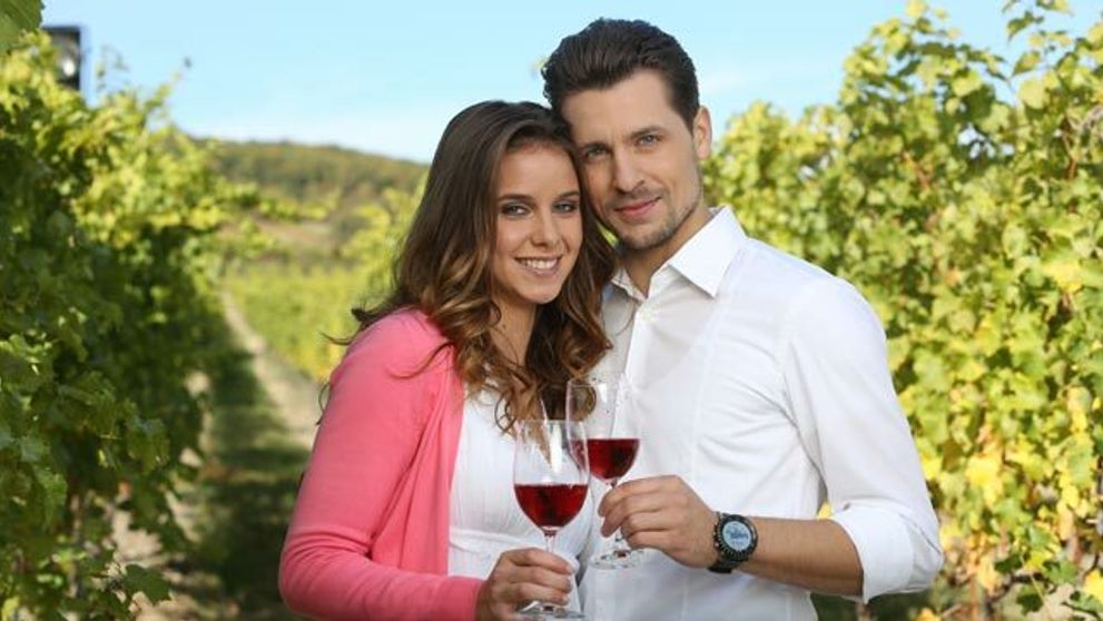 Vyberte Nele Pociskovej partnera!