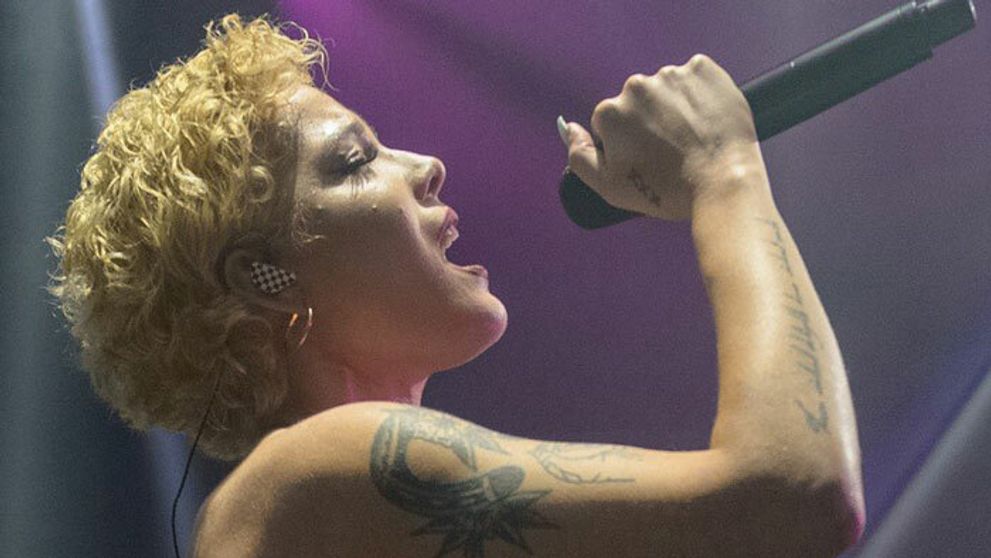 Speváčka Halsey na divokej párty na jachte: Prichytená pri užívaní drog