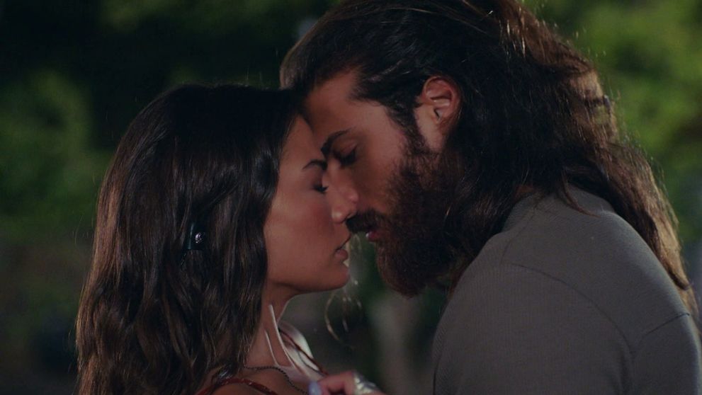 S hlavou v oblakoch: 159. a 160. epizóda