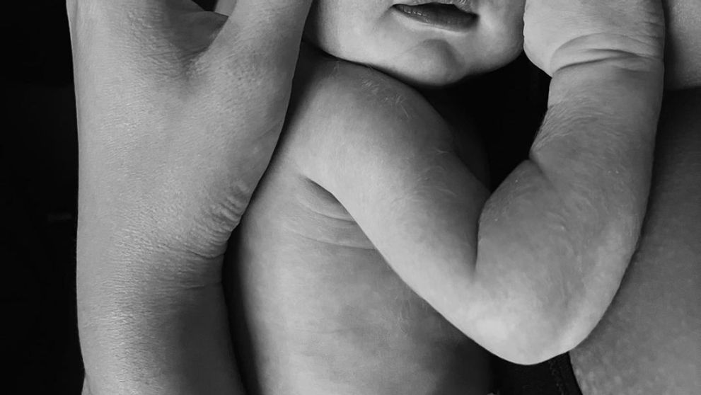 Z hviezdy Love Islandu je mama. Chlapček je nádherný!