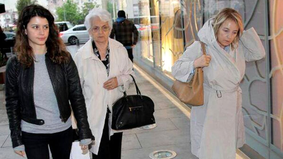 Seriálová Fatmagül ukázala mamu a starú mamu!