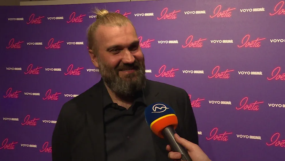 Režisér Michal Samir sa pozná s Emiliou Clarke: Stala sa slávna a zabudla na mňa!