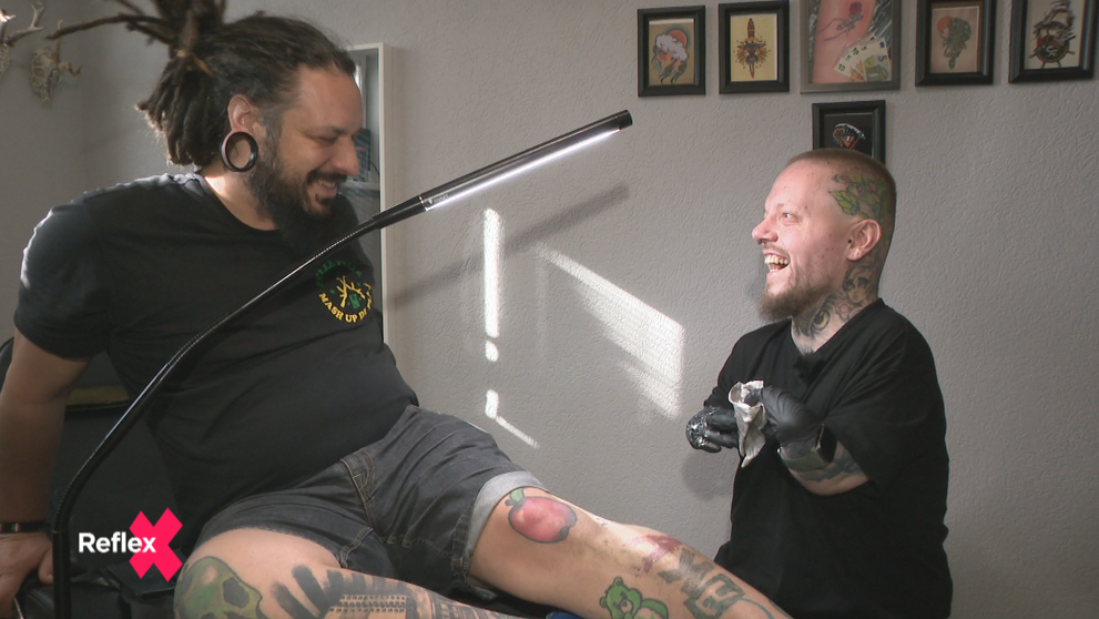 Tetuje napriek hendikepu