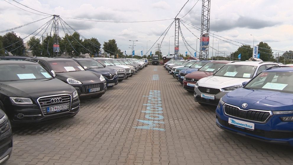 Ceny ojazdených áut stúpajú. Niektoré stoja takmer ako nové