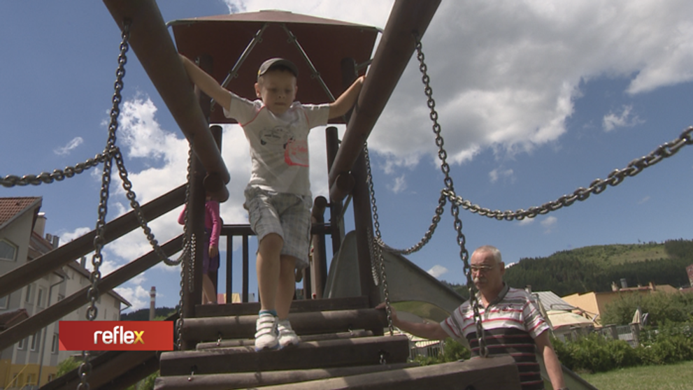 Starý otec zachránil vnuka pred detským domovom