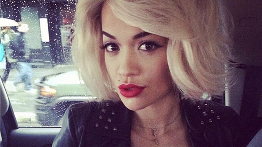 Má Rita Ora bokovku? Tieto fotky jej partnera nepotešia