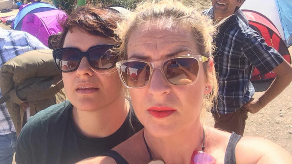 Fotky, ktoré hovoria samé za seba: Polnišová s Hrycovou pomáhali utečencom!