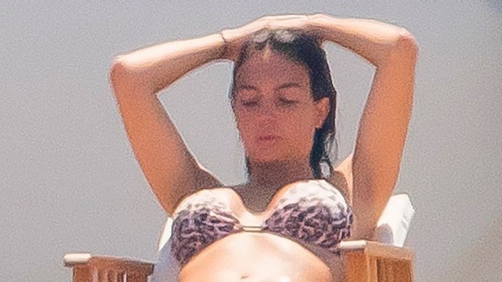 Sexica v plavkách. Uf... toto telo má doma Cristiano Ronaldo