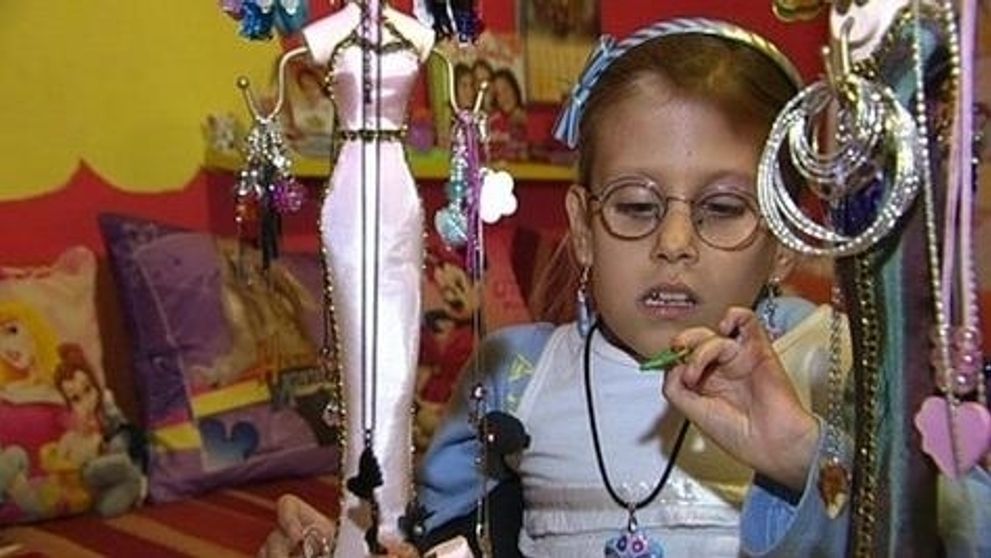 Monika je vášnivou zberateľkou náušníc!