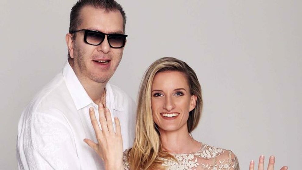 Adela vyráža na turné s Müllerom. Možno aj zaspieva!