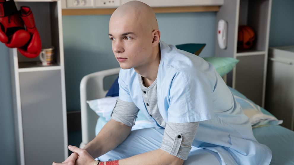 Doteraz behal s vyholenou hlavou a chce zmenu: Nechám si narásť vlasy po pás!