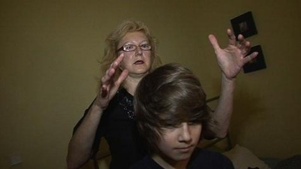 Lackovi naháňa strach zrkadlo!