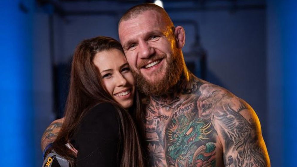 Verím, že Survivor vyhrá, hovorí Pirátova manželka. Odhalila jeho veľkú výhodu