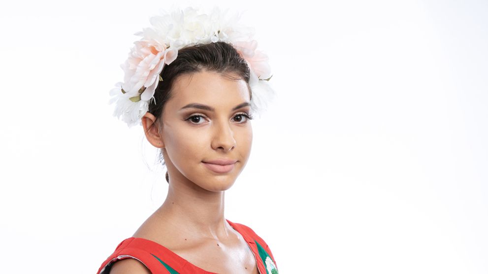 Ťažký život mladej farmárky: Šikana, chudoba a otec alkoholik!