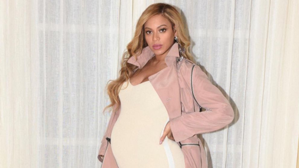 Hollywoodsky baby boom: Kráľovnej Beyoncé konkurujú tieto sexy tehuľky!