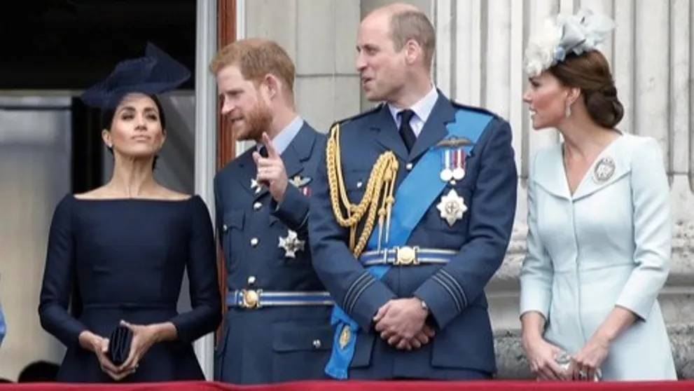 Prajú si zmierenie. William vraj pozval Harryho rodinu na návštevu do Británie