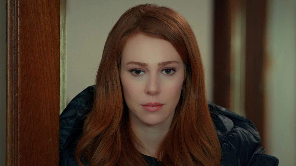 Defne nemá na výber: Buď sa rodina zmieri s jej vzťahom, alebo... Odíde