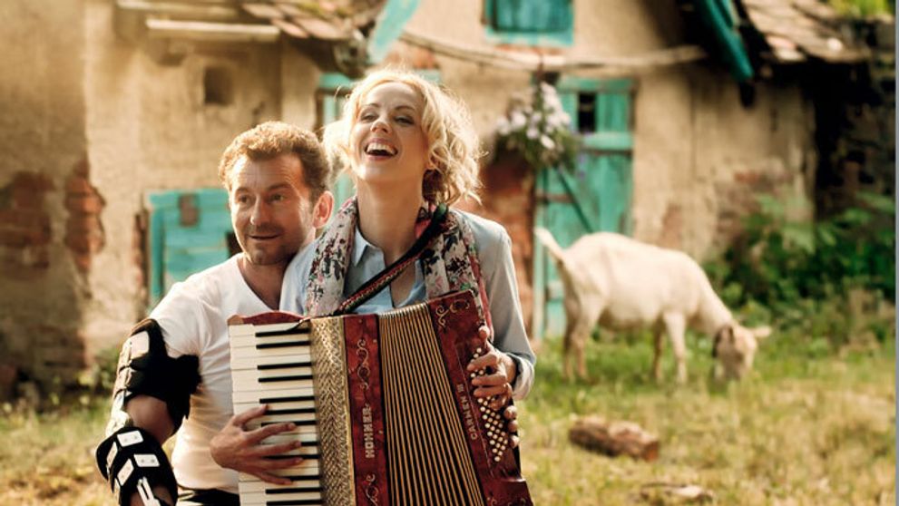 Ondřej Vetchý má na krku bezva ženskú