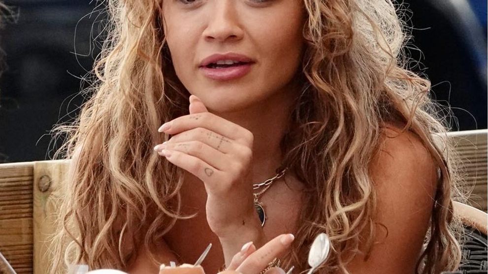 Tak predsa! Speváčka priznala, že sa vydala