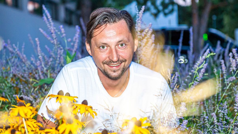 Populárny herec našiel záľubu v skle