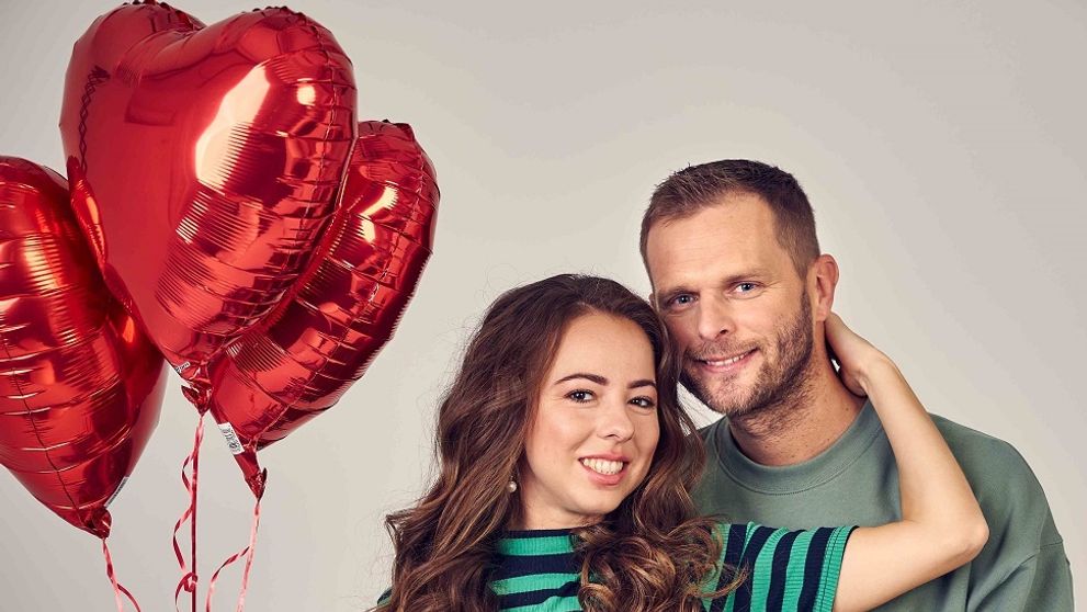 Piatková Svadba na prvý pohľad aj nedeľná Tvoja tvár znie povedome najsledovanejšími programami dňa