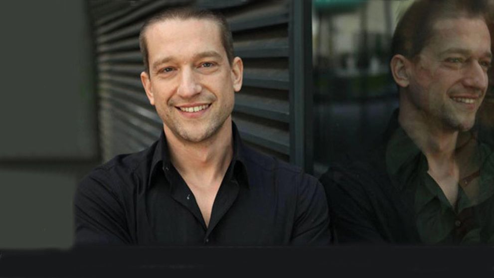 Známy moderátor zažil pád na úplne dno!