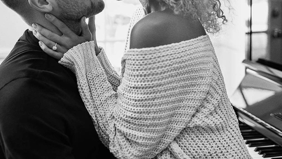 Ďalšia prominentná svadba. Slávna speváčka bola nádherná nevesta!