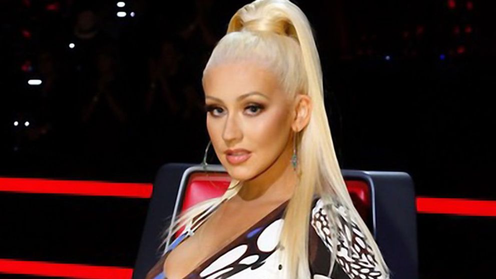 Sexy porotkyňa Hlasu Christina Aguilera. Mohli na nej oči nechať
