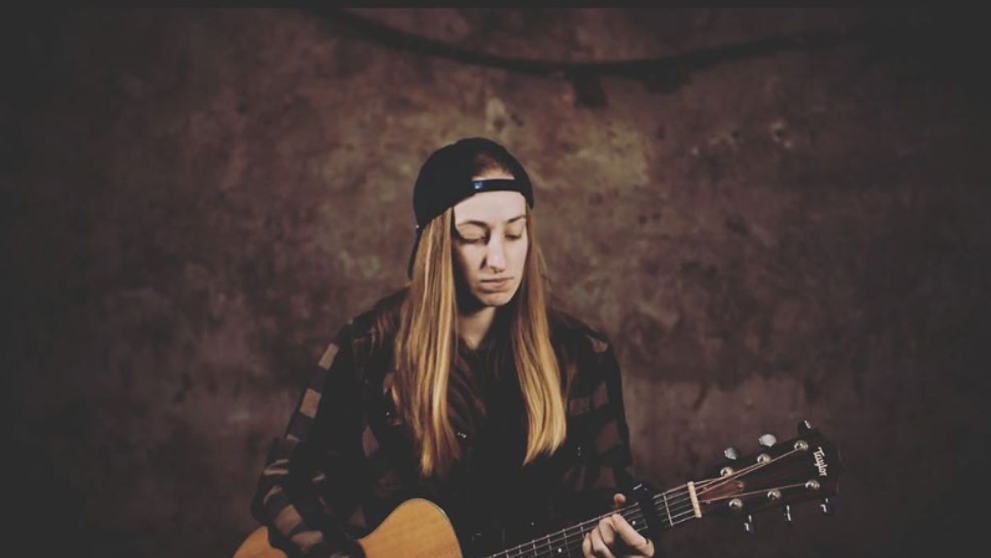 Barbora vám opäť vyrazí dych. Tentoraz ako drsná rockerka