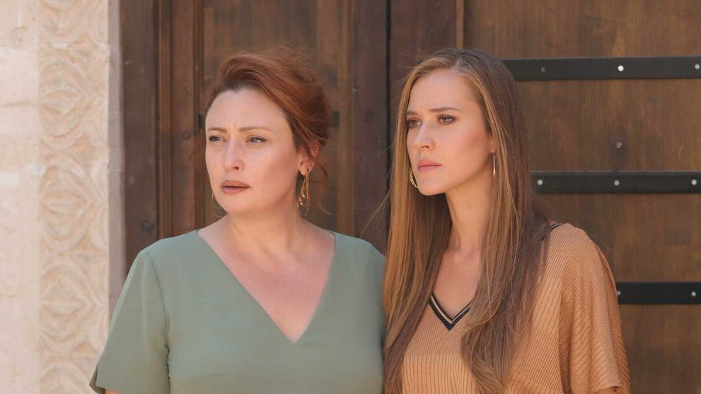 Sultan a Gönül zo Spútaného motýľa sa vyzliekli do plaviek a... Budete im závidieť