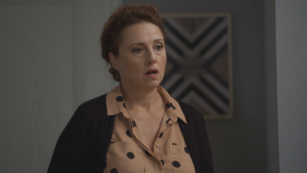 Tamara sa zľutuje nad Marekom a ide ho prekvapiť. Nájde ho v náručiach iných