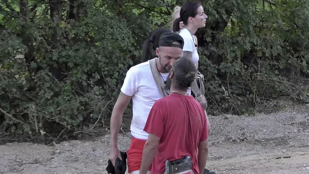 Ostrý konflikt na Farme! Takmer došlo k bitke