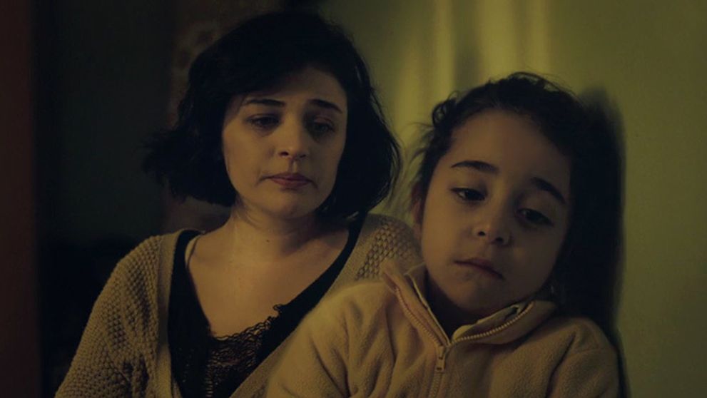 Matky a dcéry: 21. a 22. epizóda