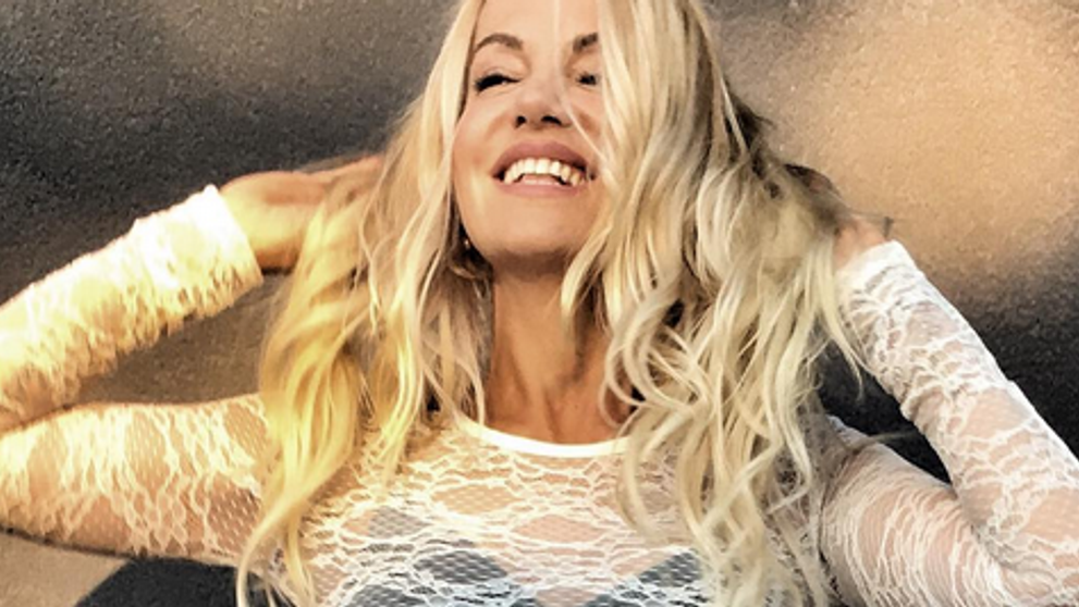 Dara Rolins ukázala dokonale vypracované bruško!