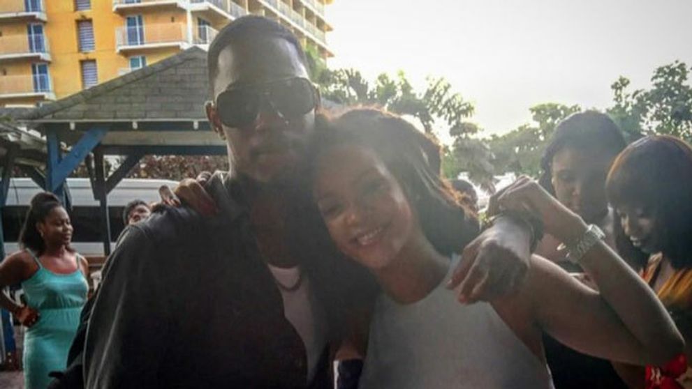 Rihanna pochovala zavraždeného bratranca (†21). Do neba mu poslala dojemný odkaz