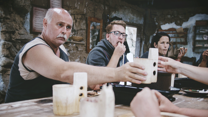 Na Farme vládne DUSNÁ atmosféra!