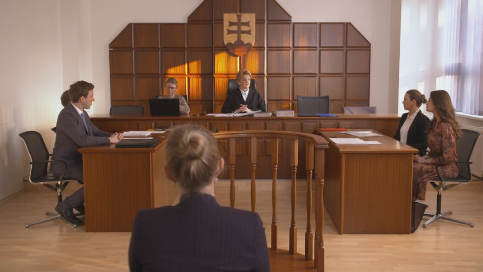 Gréta a Noro na súde. Dotiahne Noro špinavú hru do konca?