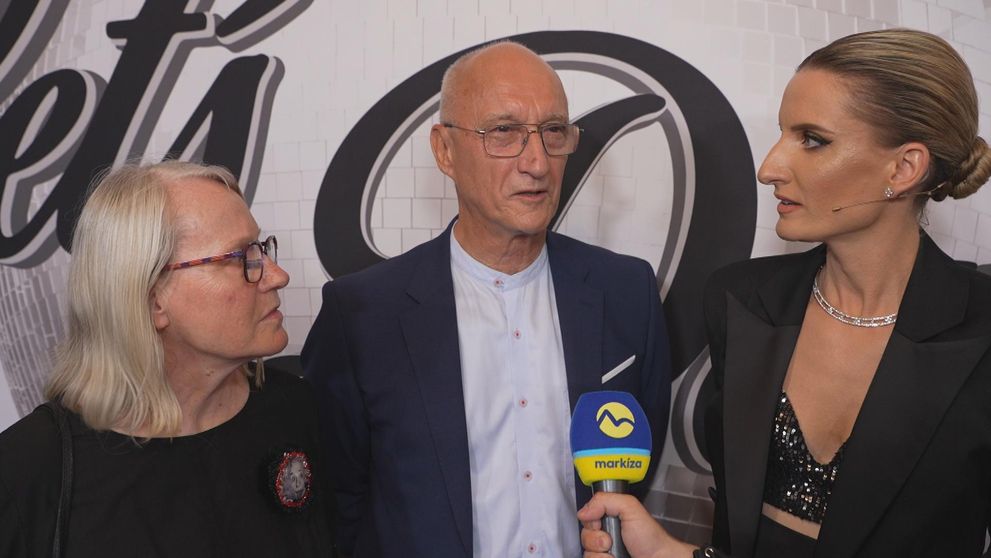 Ovplyvňuje to ich vzťahy v rodine? Adela s rodičmi prehovorili o politike, názory majú rozdielne