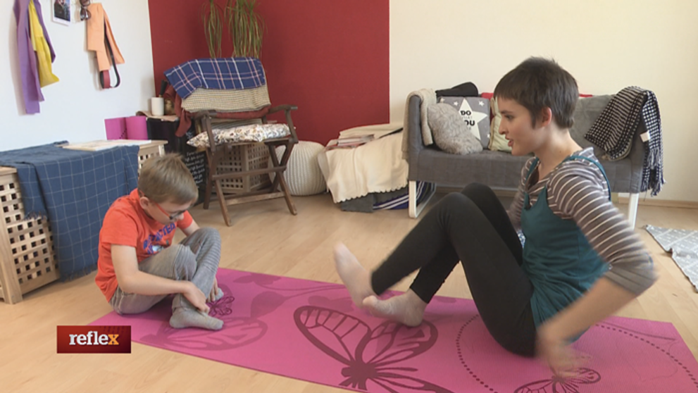 Cvičí s deťmi s hendikepom