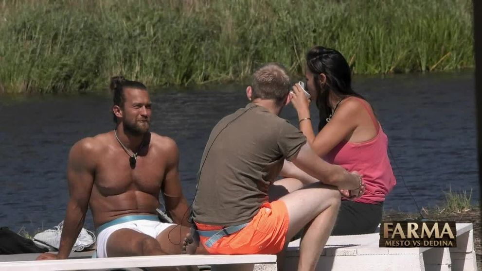 Z nemocnice sa vrátil evidentne v skvelej forme: Adam rozbehol štvavú kampaň!