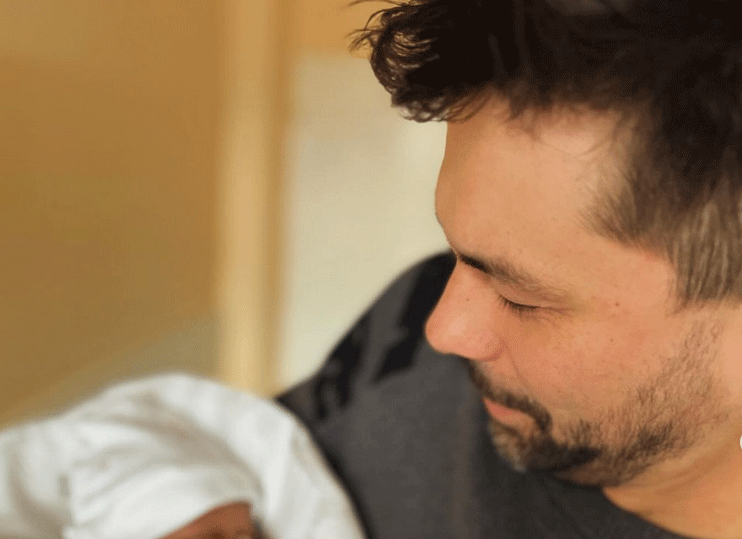 Adam Ďurica zverejnil krásnu správu: Máme dievčatko!
