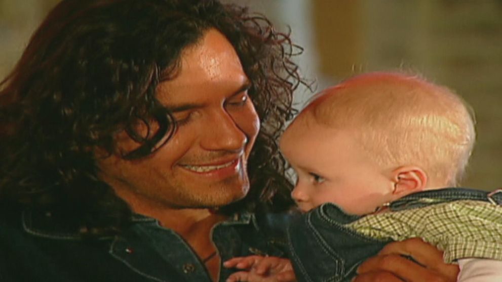 Najdojemnejšia chvíľa celého seriálu! Juan prvýkrát stretol svoje dieťa