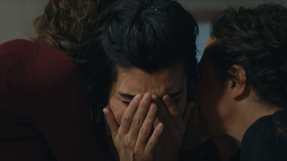 Statočný a krásna: 54. a 55. epizóda