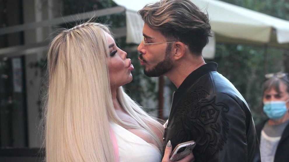 Preoperovaná Barbie ukázala frajera: Pozrite, čo stvárali na ulici