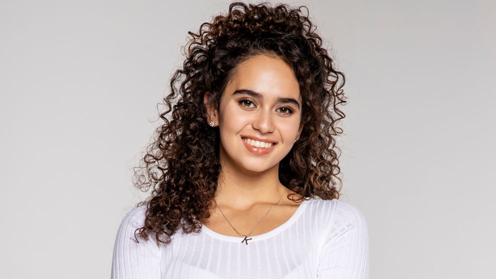 Komu patrí tento zadoček? Seriálová kráska dráždi fanúšikov