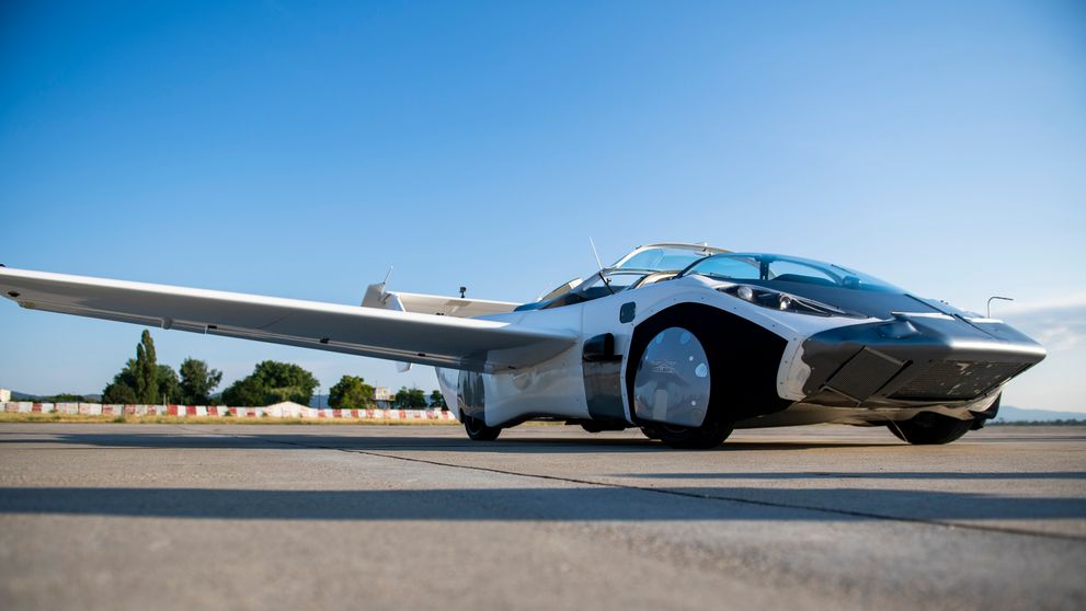 Z Nitry do Bratislavy za 30 minút. Nové lietajúce auto zo Slovenska absolvovalo najdlhší let