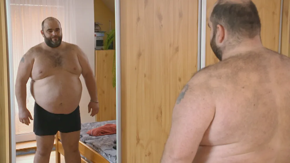 Marek sa prejedol do extrémnych rozmerov. Hanbí sa zaňho aj vlastný syn