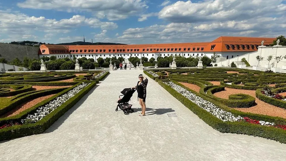 Je z nej dvojnásobná mama: Herečka porodila synčeka