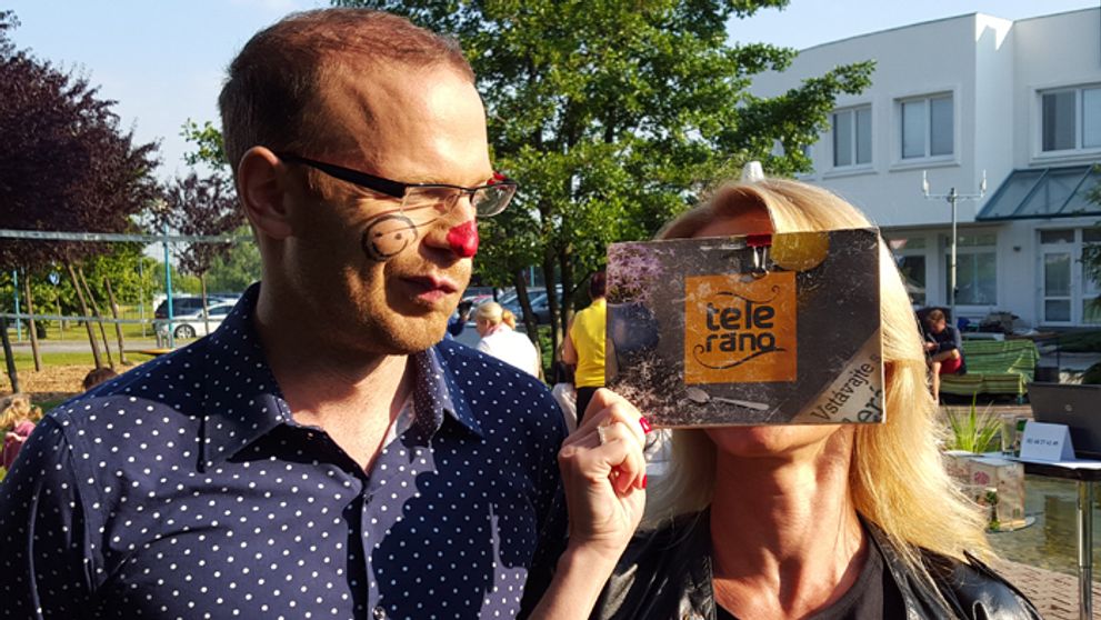 Čo mu to urobila? Vieme, kto zaútočil farbičkami na Števa Eiseleho